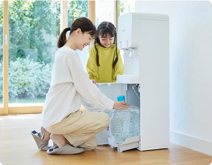 ボトルが下置き型で、交換らくらく